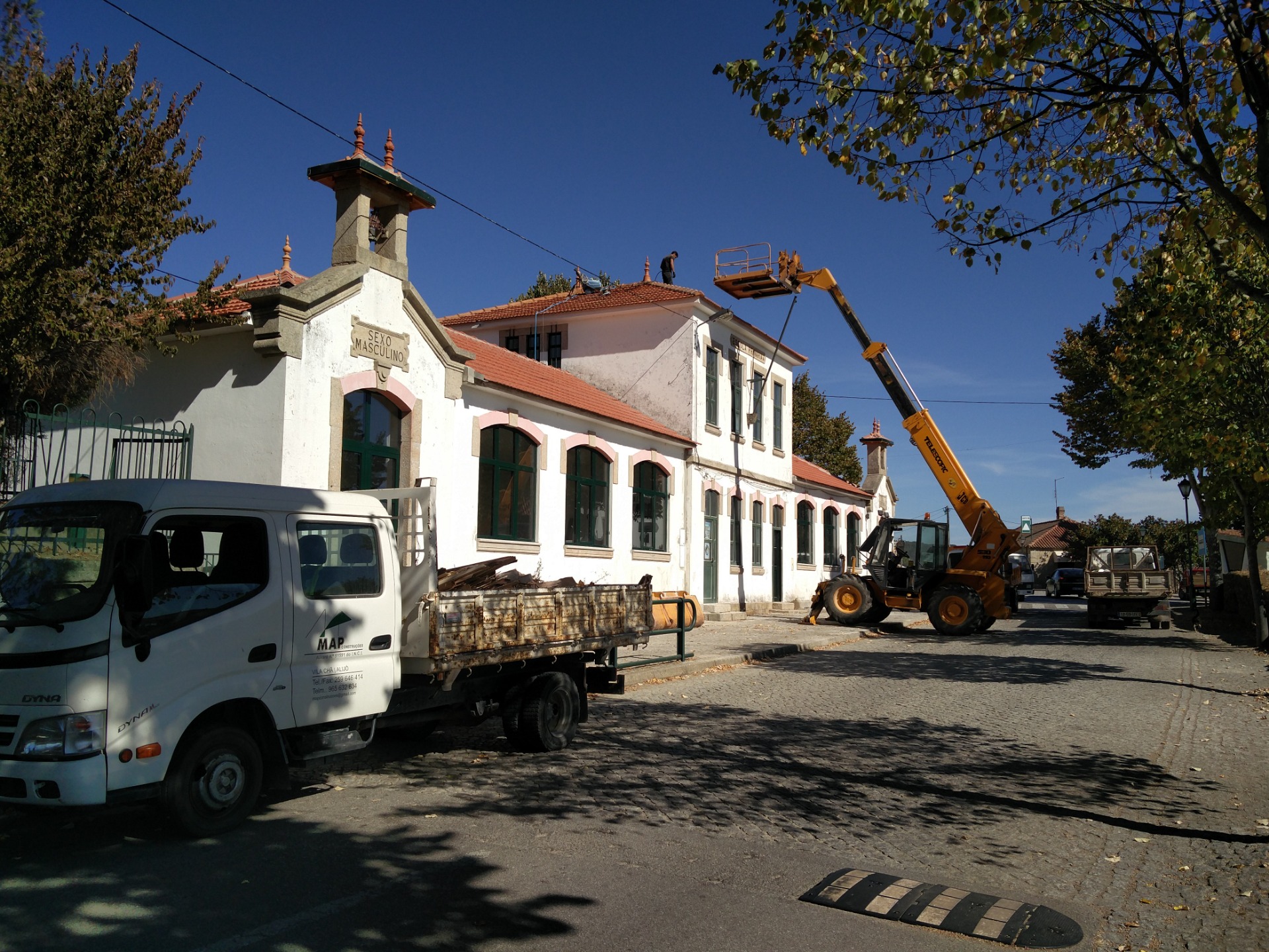 Escola Primária de Vilar de Maçada